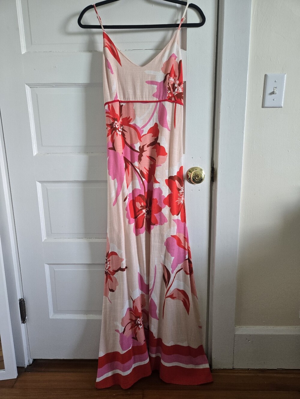 White Closet Elements pink floral maxi dress size S